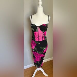 {Kimcine} Floral Black and Pink Midi Dress